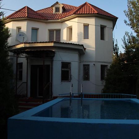 Dream Hostel Schymkent Exterior foto